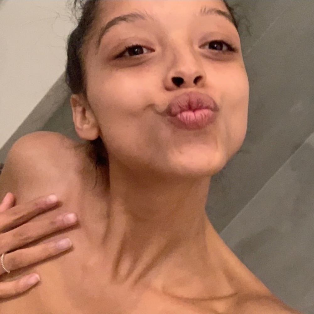 Meet your Posher, Isabella